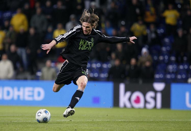 Utilfreds. Peter Madsen mener, han brude være på Brøndby-holdet med den form, han e ri for øjeblikket. 