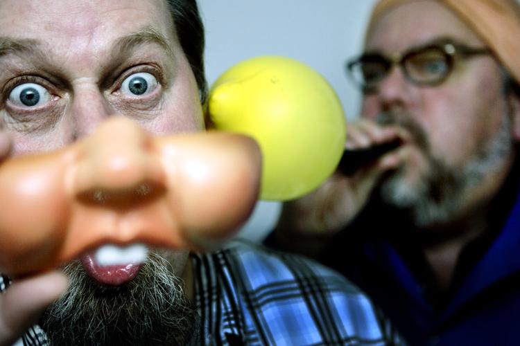 Slut. Søren Rislund (forrest) og Jan Monrad holder pause og afgør i 2011, om pausen skal være permanent. 