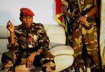 Milliarder. Nye kinesiske investeringer kan være med til at forlænge levetiden for det korrupte militærregime i Guinea, der ledes af generalen Moussa Dadis Camara på billedet. (arkivfoto) 