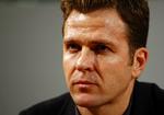 Berørt. Teamchef for det tyske fodboldlandshold Oliver Bierhoff kunne ikke holde tårerne tilbage, da han meddelte lørdagens landskamp mod Chile var aflyst. 