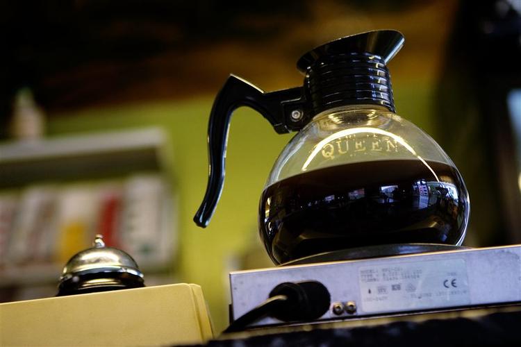 Vi drikker mindre filterkaffe og mere instant kaffe. 
