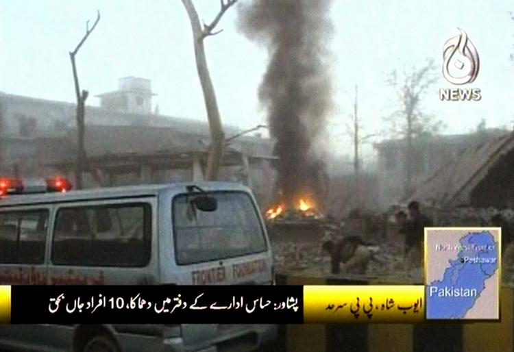 Radikalisering. Væbnede grupper benytter selvmordsangreb mod en statsmagt og en civilbefolkning, som domineres af en anden etnisk gruppe. Her i Pakistan, hvor flere selvmordsbomber har ramt civile. 