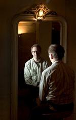 Succesforfatteren begyndte at skrive romaner, fordi han blev arbejdsløs og måtte finde på noget nyt. Arkivfoto:  Nicolai Svane 