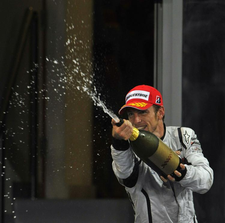 Drømmeduo. Jenseon Button kan blive holdkammerat med landsmanden Lewis Hamilton på det britiske McLaren-hold. 