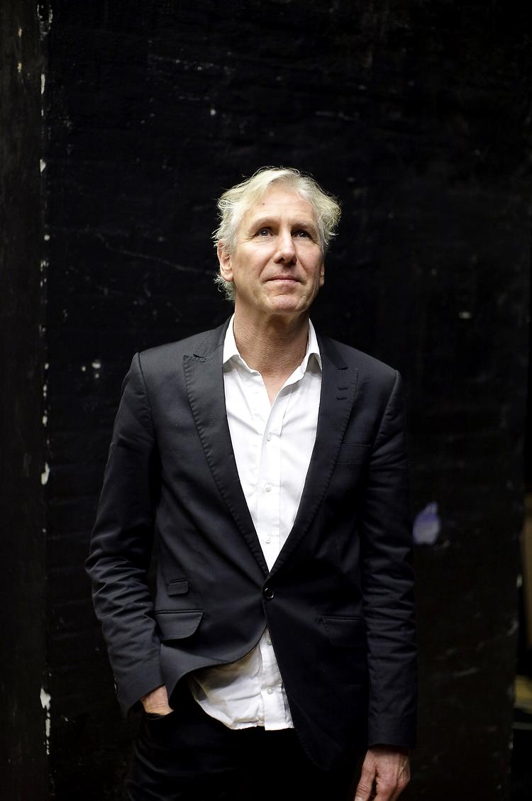 Steffen Brandt har fordansket Bob Dylan-sange. Men det er jævnt kedeligt, mener Poltikens anmelder Erik Jensen. 