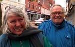 Langelandslisten. »I København fiser man afsted, her går man«, siger to af kandidaterne for den lokale liste, Helle og Kurt Lauritsen. 