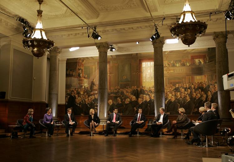 AFLYST: Aftenens tv-debat med partilederne er aflyst. Dette stammer fra valget i 2007. 