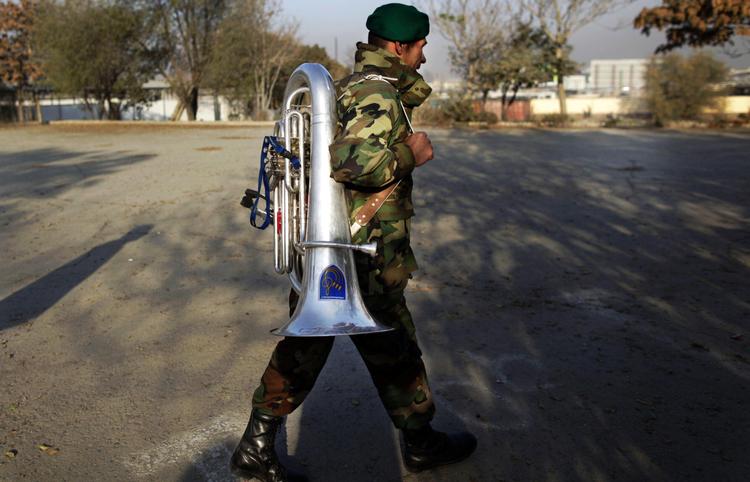 The opposition wants to know when the Danish government will begin talking about a withdrawal from Afghanistan. 