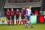 SULTNE. FC Midtjyllands ulve var sultne og åd Esbjerg-spillerne til aftensmad. 