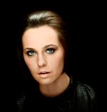 Julie Maria får blandt andet hjælp af Tim Christensen på sit nye album. Foto: PR/Playground. 