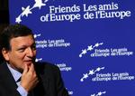 Formand. Barroso får mange henvendelser for tiden. 