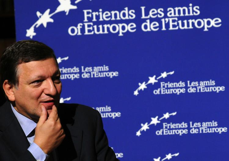 Formand. Barroso får mange henvendelser for tiden. 