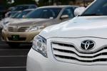 Den amerikanske Toyota Camry er en af de modeller, der skal have modificeret speederpedalen efter en dødsulykke. I alt fire millioner biler skal repareres. 
