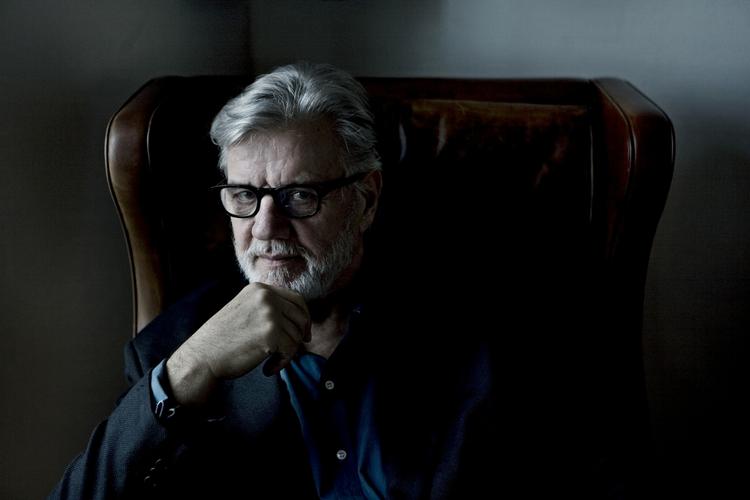Aftalebrud. Tidligere direktør for Østre Gasværk, Morten Grunwald, undsiger Jon Stephensen, der i sidste uge blev fyret fra Østerbro-teatret. 