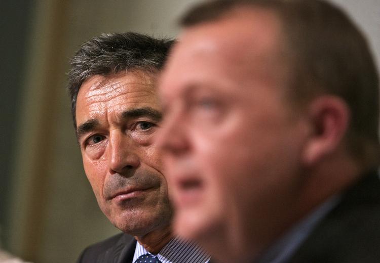 Rasmussen. Efternavnet kan de fleste, men hvad hedder vores statsminister til fornavn? Australske medier mener, det er Anders Fogh. 