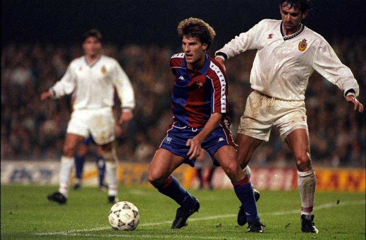 kunstner. Michael Laudrup valgte efter en svær tid under Johan Cruyff i Barcelona at foretage det upopulære skifte til ærkerivalerne Real Madrid. Arkivfoto. 
