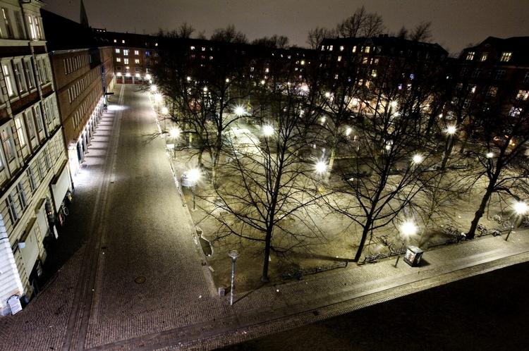 Blågårds Plads fotograferet for godt et år siden. Nu er der mere lys på vej. 