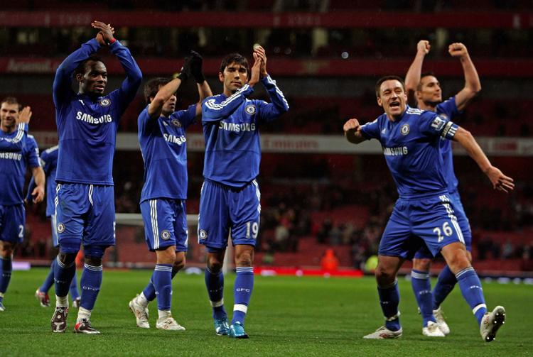 OVERLEGNE. Chelsea er helt suveræne i Premier League i denne sæson. I dag slog de lokalrivalerne fra Arsenal 3-0. 