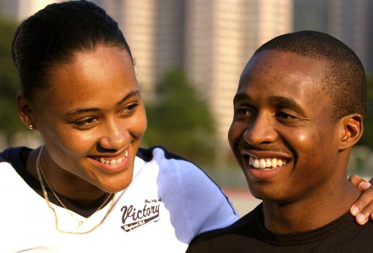fængslet. Marion Jones og Tim Montgomery var atletikkens mest strålende par. Men begge blev involveret i doping, faldt brat fra tinderne og nu sidder Tim Montgomery i fængsel. Arkivfoto. 