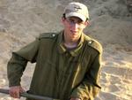 Fange. Den israelske soldat Gilad Shalit kan snart være på fri fod efter over tre år i fangenskab. 