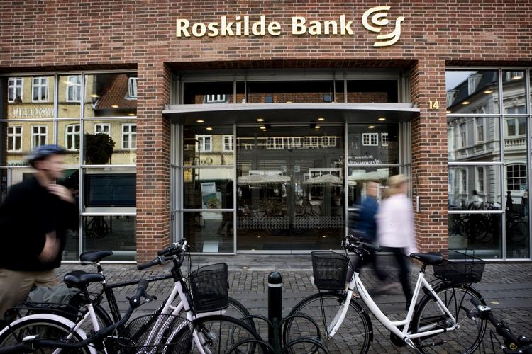 Bank. Mange bankansatte har mistet stoltheden ved deres arbejde som følge af finanskrisen. 