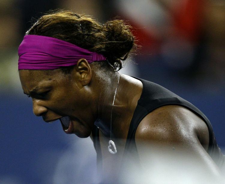 F-ord. Serena Williams brugte det såkaldte f-ord, hvilket nu koster hende kassen. 