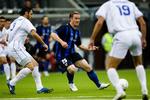 FUSK? Kvalifikationskampen til Champions League mellem norske Stabæk med Fredrik Berglund (nr. 25) og KF Tirana fra Albanien 21. juli i år er en af de i alt 200 kampe, der af Uefa er under mistanke for aftalt spil. Arkivfoto: Cornelisu Poppe/ AP. 
