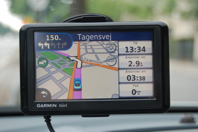 En Garmin-moldel i mellemklassen, 1390 T. Den koncentrerer sig om at vise vej og har ikke så mange avancerede funktioner. 