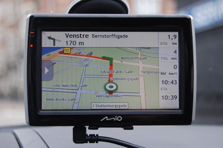 Mios nyeste generation prøver at vende op og ned på kendte begreber. Med begrænset held. 