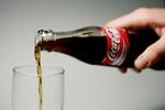 På afvænningsklinikken Holdopnu, som primært hjælper med rygestop, kommer der ifølge ejeren Christina Nielsen hver uge omkring en håndfuld klienter, der erklærer sig afhængige af cola. 