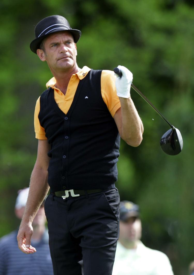 rygskade. Jesper Parnevik frygter, at golf-karrieren kan være færdig, hvis han skal opereres for rygskade. Arkivfoto. 
