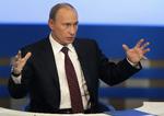 Overvejelser: Premierminister Vladimir Putin vil ikke udelukke at gå efter præsidentposten igen. 