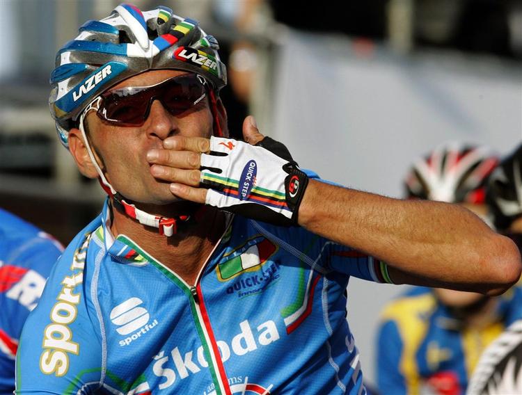 millionsnyd. Itlaienske Paolo Bettini vandt verdensmesterskabet i landevejsløb i 2007. Arkivfoto. 