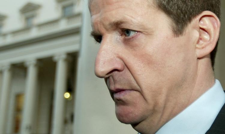 Spin. Tony Blairs tidligere spindoktor Alastair Campbell er tilbage på premierministerboligen Downing Street 10 i London nu som rådgiver for den nuværende premierminister Gordon Brown. 