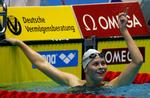 verdensmester. Lotte Friis jubler efter guldløbet på 800 meter ved World Cup i Berlin 14. november i år. Arkivfoto. 