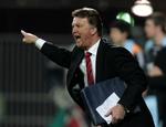 ANGREBSIVRIG. Bayern München skal vinde i aften for at gå videre i Champions League, så Træner Louis van Gaal blæser til angreb. 