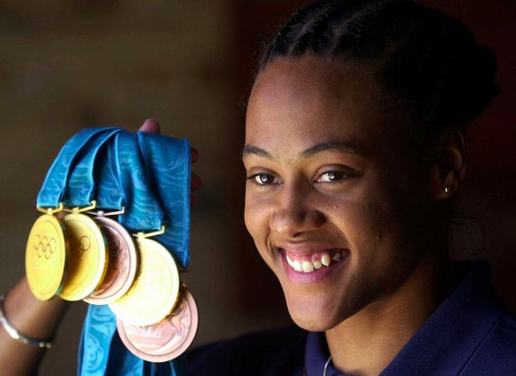 MEDALJELØS. Marion Jones fik efter sin dopingdom frataget alle sine OL-medaljer. Men kun to af dem har fundet nye ejermænd. 