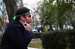 Oprør. Det iranske regimes undertrykkelse af oppositionen kan muligvis være positiv. Selvom undertrykkelsen ifølge Amnesty International er den værste i 20 år, bliver der ved med at være nye demonstrationer og flere aktivister, siger den 25-årige iranske studerende, Ali Abdi. (arkivfoto) 