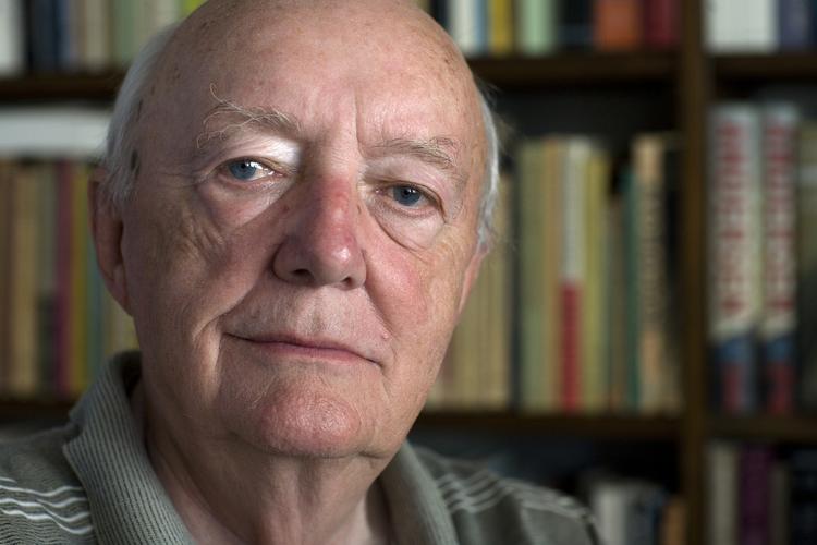 Veteran. Siden 1968, hvor den nydebuterede Knud Sørensen blev præsenteret, har den nu 81-årige digter flyttet sig en hel del. 