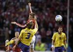 FÆRDIG. Der bliver ikke flere mål fra Niklas Bendtners fødder i 2009. Hans skade i lysken er brudt op igen. 