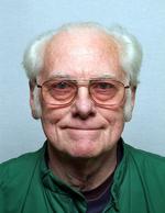 Teaterskrædder. Leif Petersen siden debuten i 1963 vist, at han kan skrive replikker og forme stykker, så det hele sidder, som det skal, og skelettet aldrig skinner igennem. 