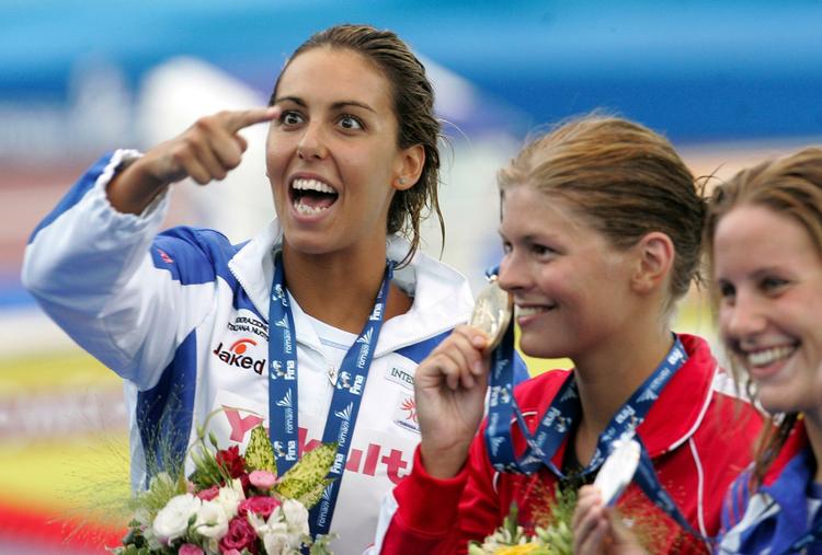 favorit. Jeg tror, hun vinder, synes Alessio Pilippi at signalere i retning af den danse verdensmester, Lotte Friis, der ved 16-tiden i dag svømmer EM-finale uden sin italienske konkurrent. Arkivfoto. 