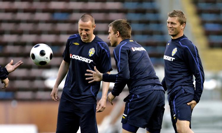 rolleskift. Så sent som i 2008 spillede Markus Allbäck selv på det svenske VM-hold. Nu skal han sidde med på trænerbænken. Arkivfoto. 