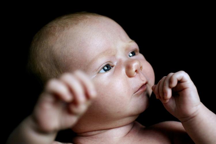 HORMONKEMI. Helosan Hudsalve markedsføres til små børn, men indeholder kemikalie, som er under stærk mistanke for at være hormonforstyrrende. 