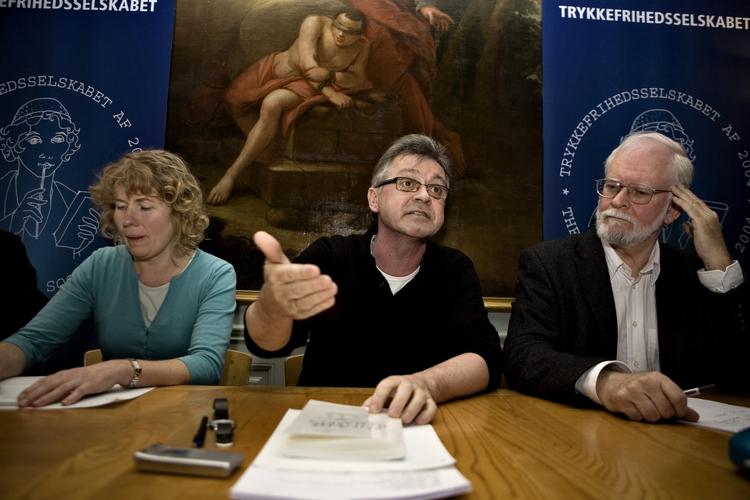 Debat. Lars Hedegaard (længst til højre) har været skarp i sin kritik af islam. Her ses han ved en debat med islam-eksperter. 