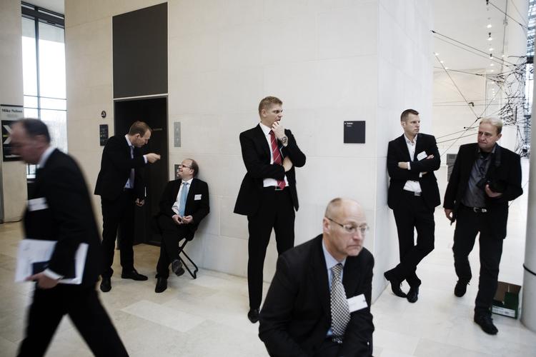 Skyldnere. Direktøren og formænd for alle landets banker mødes hvert år til årsmøde. I år var det igen Statens Musseum for Kunst, der lagde lokaler til. (Arkivfoto) 