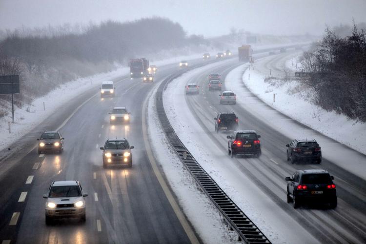 Julevejr. DMI har meldt snestorm på vej mod Danmark. 