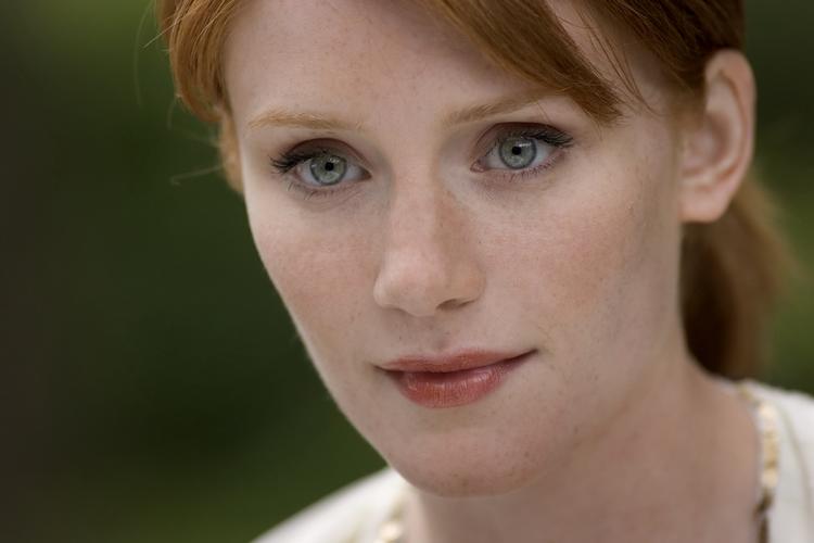 Bryce Dallas Howard, kendt fra bl.a. Lars von Triers 'Manderlay' og M. Night Shyamalan-filmene 'The Village' og 'Lady in the Water', spiller hovedrollen i 'The Loss of a Teardrop Diamond'. Arkivfoto. 