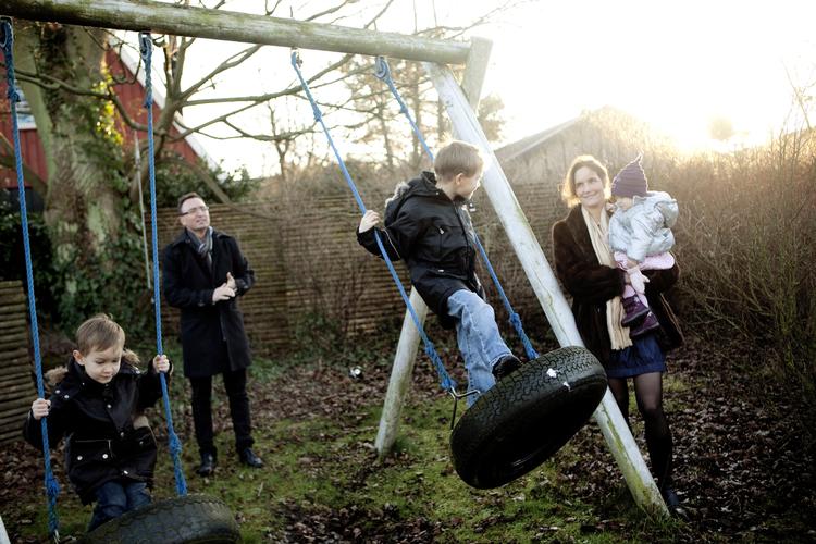 Storfamilie. Når familien Probst fra Dragør og deres seks børn møder op, er folk som regel ret positive. Men også forundrede. 
