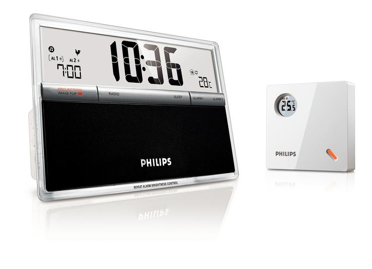 Den indbyggede temperatursensor i dette Philips vækkeur viser både indendørs- og udendørstemperaturer. 